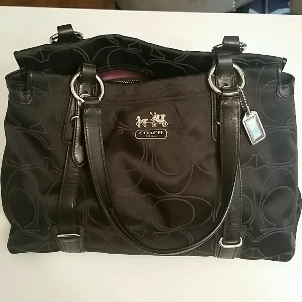Coach Black shoulder Tote